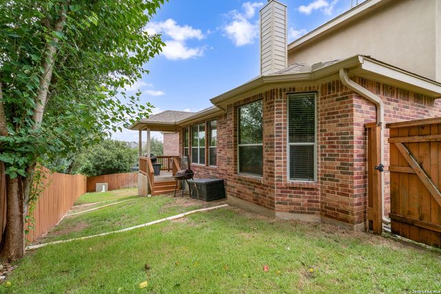 3319 VALLEY CRK, San Antonio, TX 78261