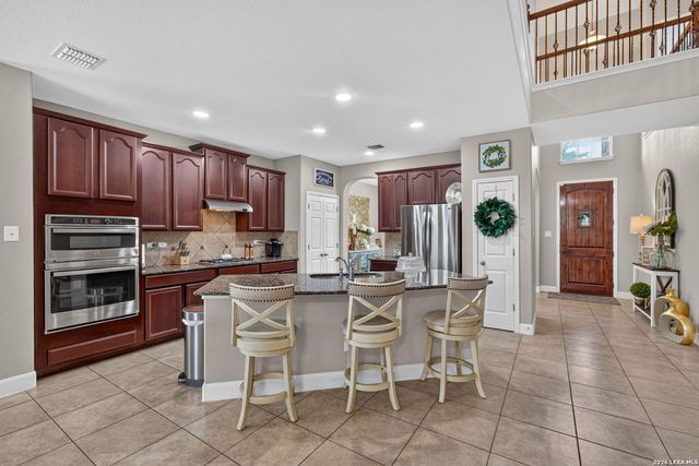 3319 VALLEY CRK, San Antonio, TX 78261