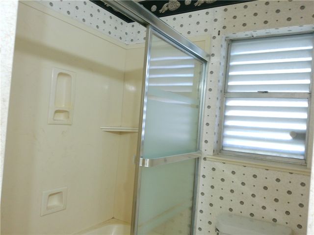 1902 Tara Dr, Corpus Christi, TX 78412