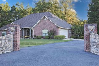 13211 DOLLARWAY RD, White Hall, AR 71602