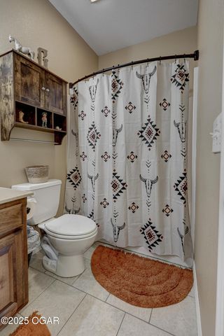 3027 S Winfield Avenue, Joplin, MO 64804