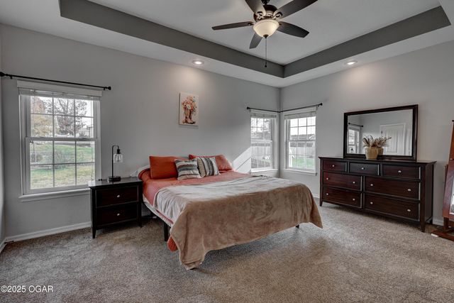 3027 S Winfield Avenue, Joplin, MO 64804