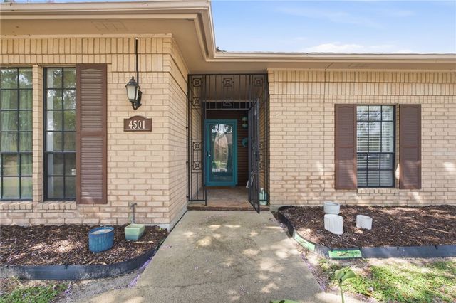 4501 Stony Creek Dr, Corpus Christi, TX 78413