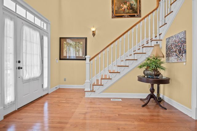 825 Dennis Avenue, Jasper, TN 37347