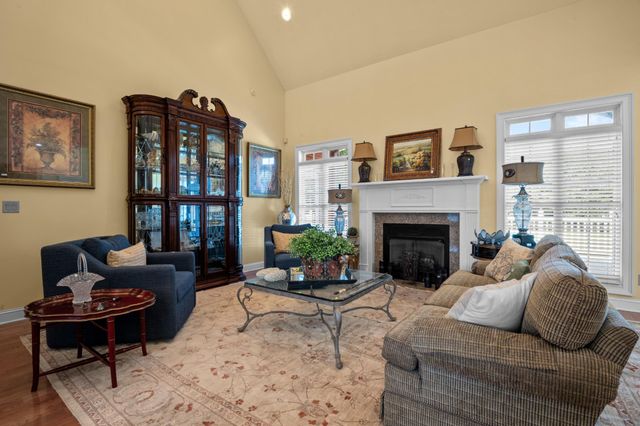 825 Dennis Avenue, Jasper, TN 37347