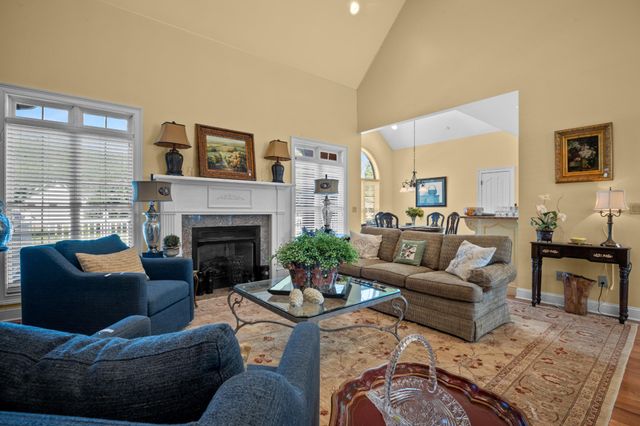 825 Dennis Avenue, Jasper, TN 37347