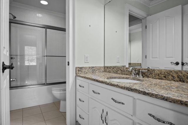 825 Dennis Avenue, Jasper, TN 37347