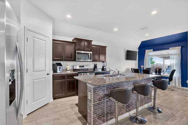 9745 Mint Hill Drive, Fort Worth, TX 76108