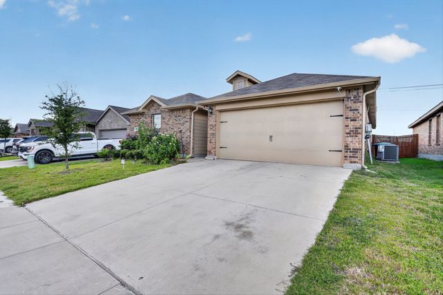 9745 Mint Hill Drive, Fort Worth, TX 76108