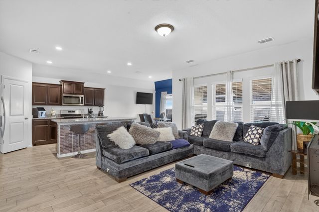 9745 Mint Hill Drive, Fort Worth, TX 76108