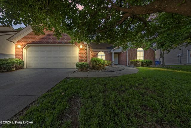 5123 Craigs Creek Dr, Louisville, KY 40241