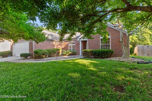 5123 Craigs Creek Dr, Louisville, KY 40241