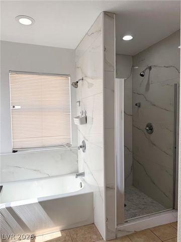 2528 Silver Shadow Drive, Las Vegas, NV 89108