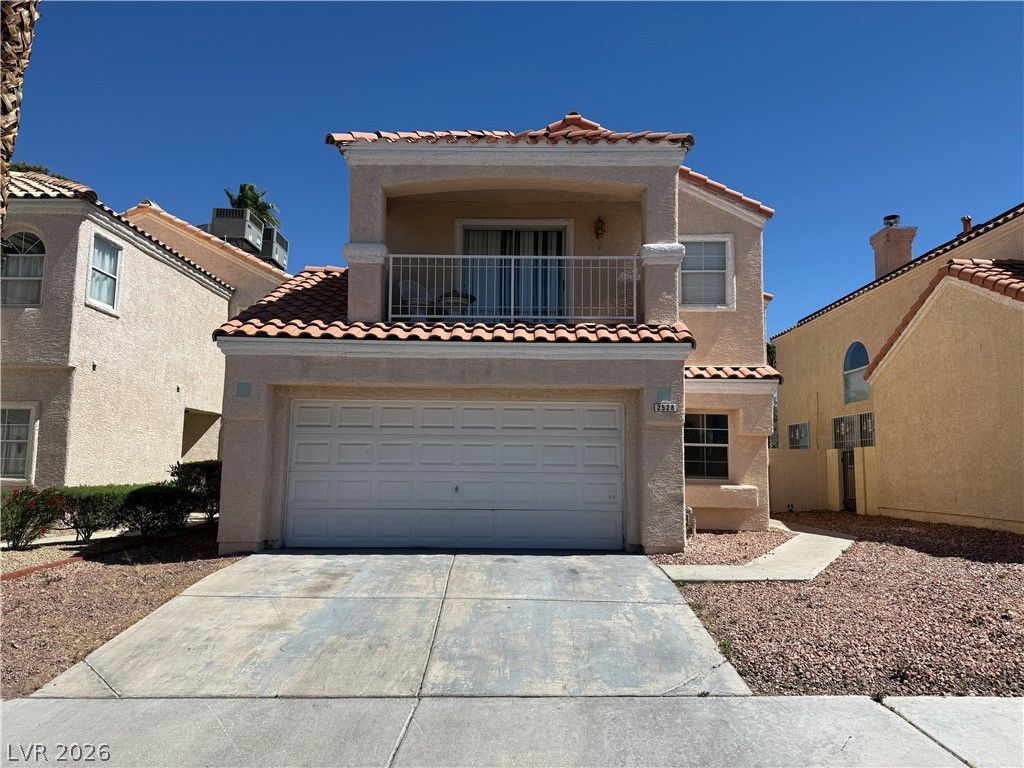 2528 Silver Shadow Drive, Las Vegas, NV 89108