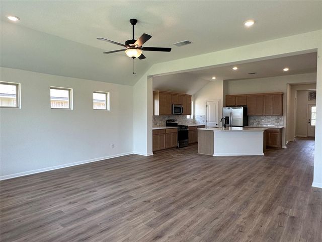 595 Billowing WAY, Kyle, TX 78640