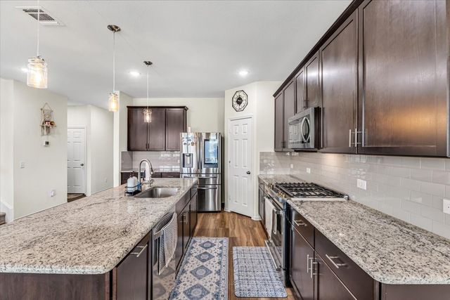 1201 Timberhurst Trail, Fort Worth, TX 76131