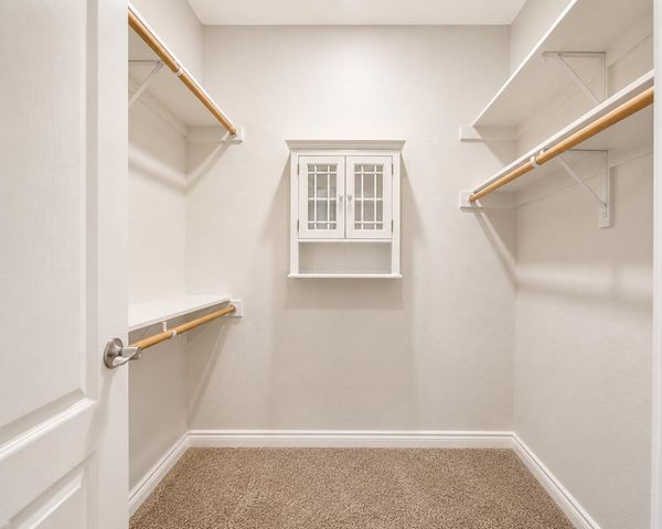 2425 W Bronco Butte Trail, Phoenix, AZ 85085