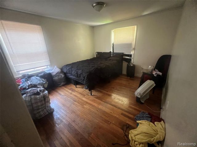 15865 Collingham Drive, Detroit, MI 48205