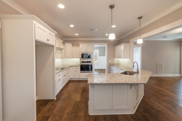 706 Aubrey Sue Pass, Smyrna, TN 37167