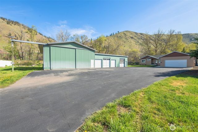 224 Vine Street, Cashmere, WA 98815