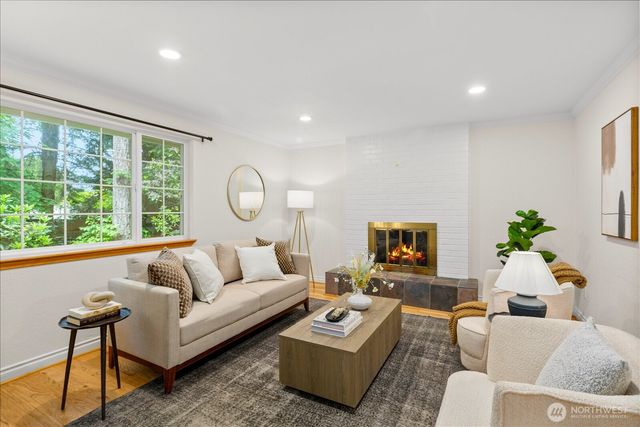 5625 152nd Street SW, Edmonds, WA 98026