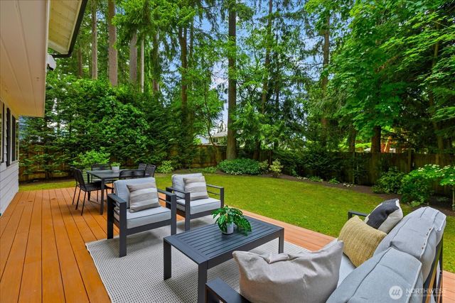 5625 152nd Street SW, Edmonds, WA 98026