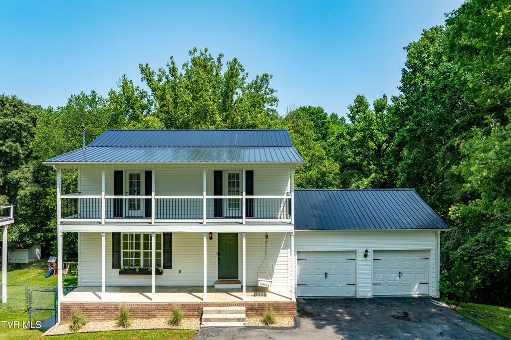193 River Road, Bluff City, TN 37618