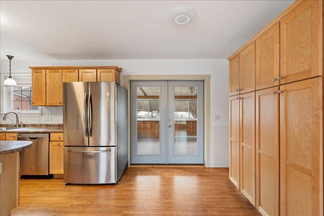 33 Russell Circle, Milton, VT 05468