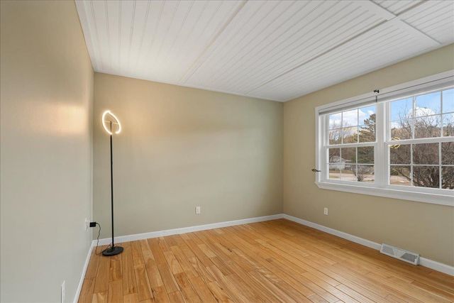 33 Russell Circle, Milton, VT 05468