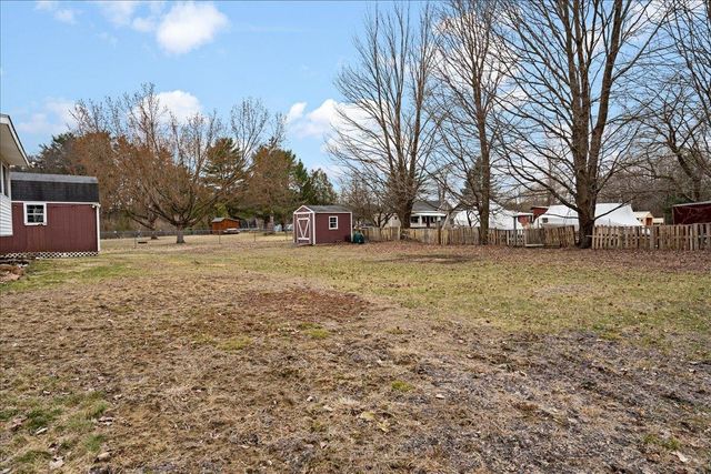 33 Russell Circle, Milton, VT 05468