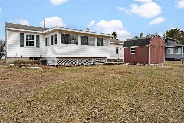 33 Russell Circle, Milton, VT 05468