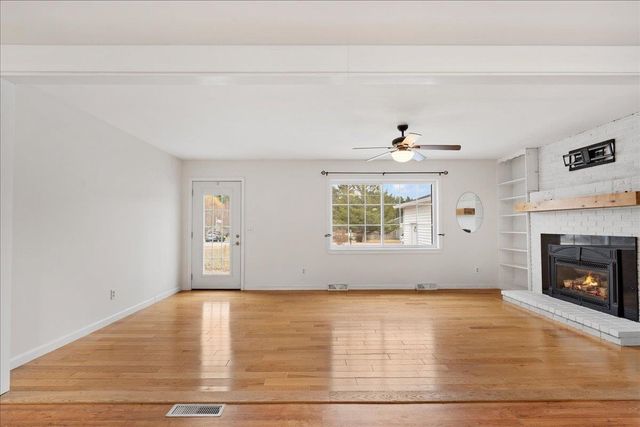 33 Russell Circle, Milton, VT 05468
