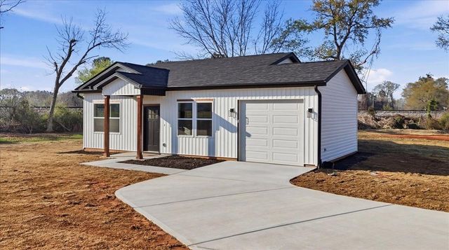 4077 N Blackstock Road, Spartanburg, SC 29301