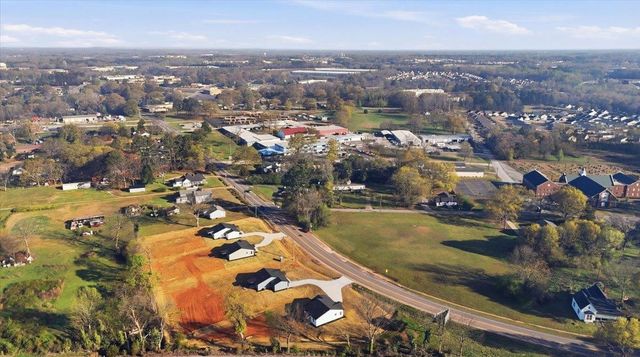 4077 N Blackstock Road, Spartanburg, SC 29301