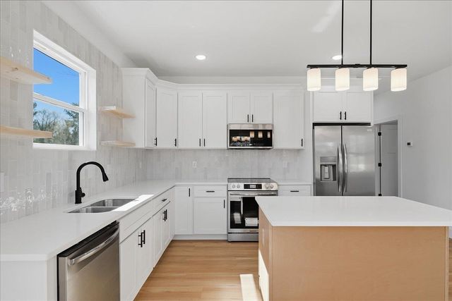 4077 N Blackstock Road, Spartanburg, SC 29301