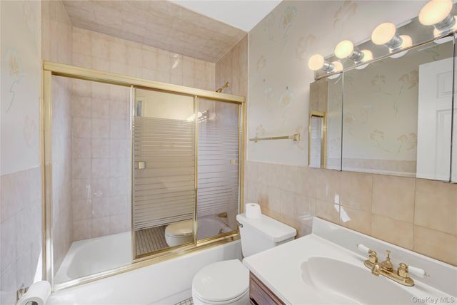 458 E fulton, Long Beach, NY 11561