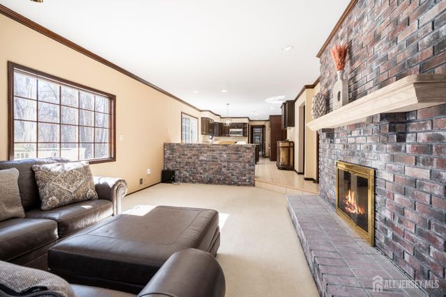 14 Crommelin Court, East Brunswick, NJ 08816