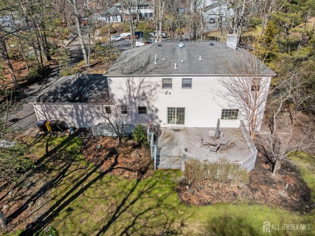 14 Crommelin Court, East Brunswick, NJ 08816