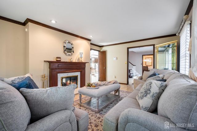 14 Crommelin Court, East Brunswick, NJ 08816