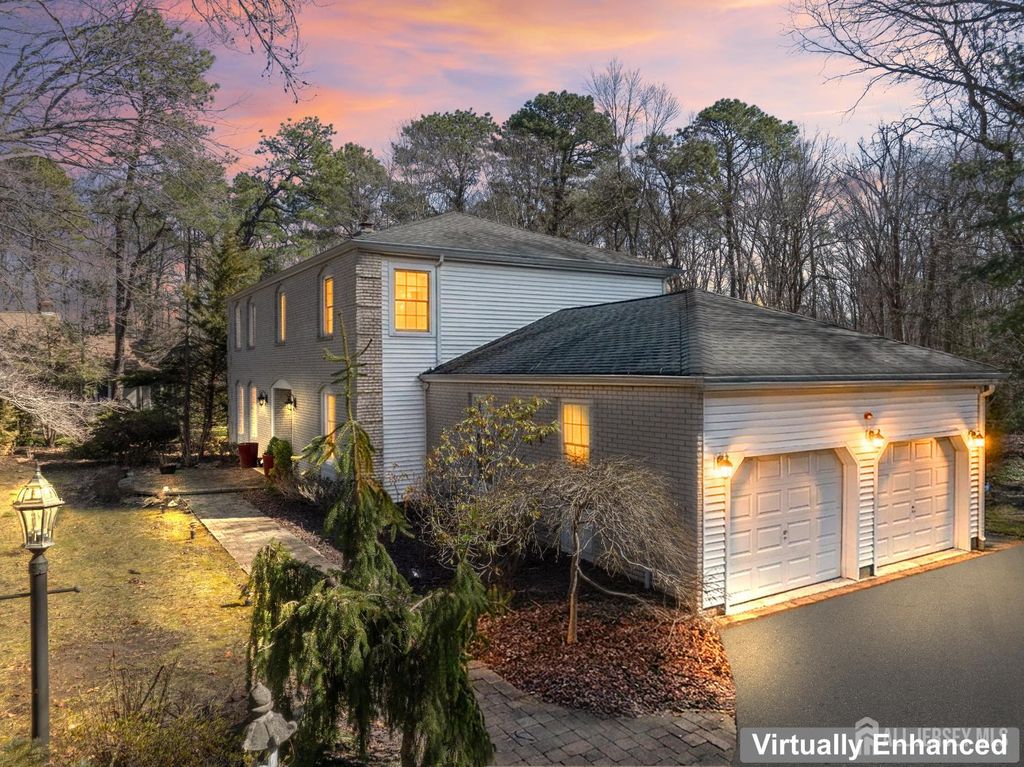 14 Crommelin Court, East Brunswick, NJ 08816