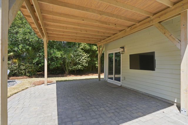 2009 Frampton Avenue, Charleston, SC 29412