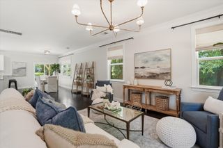 2009 Frampton Avenue, Charleston, SC 29412