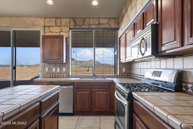 1095 Sicomoro Corte, Rio Rico, AZ 85648