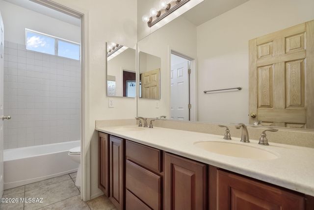 1095 Sicomoro Corte, Rio Rico, AZ 85648