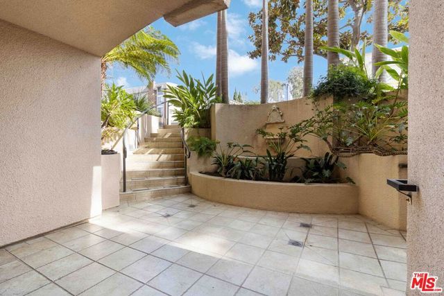 1875 S Beverly Glen Boulevard 406, Los Angeles, CA 90025