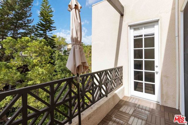 1875 S Beverly Glen Boulevard 406, Los Angeles, CA 90025