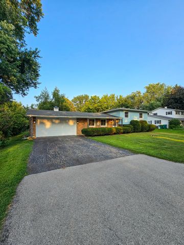 15821 S River Road, Plainfield, IL 60544