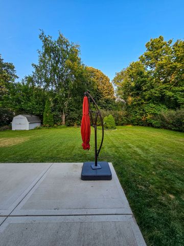 15821 S River Road, Plainfield, IL 60544