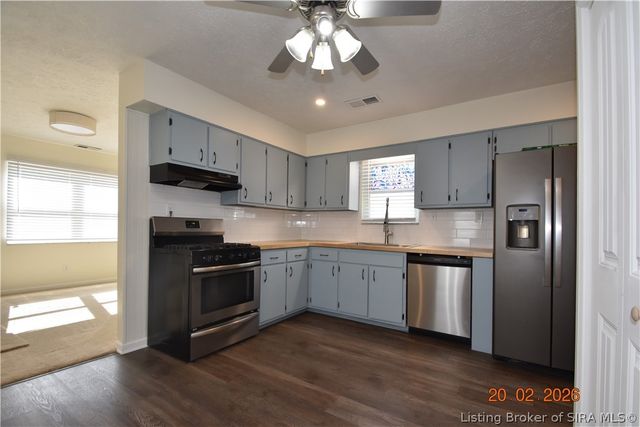 1521 Ekin Avenue, New Albany, IN 47150