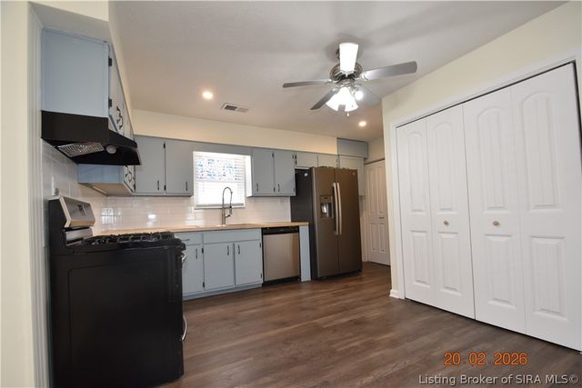 1521 Ekin Avenue, New Albany, IN 47150